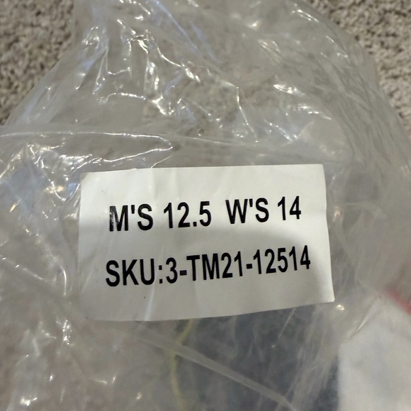 Men's Atreyu Trail Running Shoes - M 12.5 - Picture 3 of 3